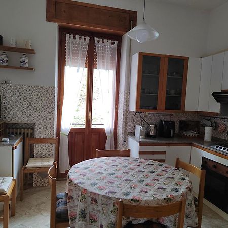 B&B La Finestra Sul Mare 里帕特兰索内 外观 照片