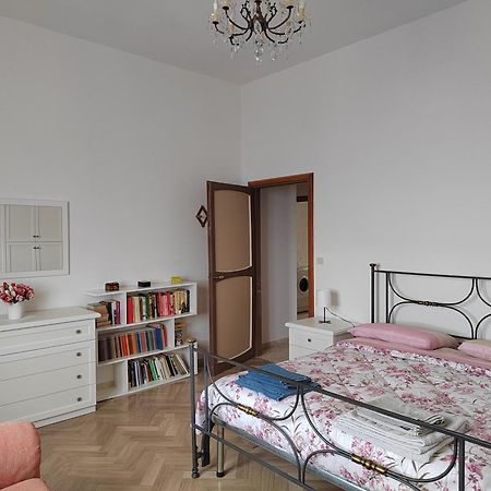 B&B La Finestra Sul Mare 里帕特兰索内 外观 照片
