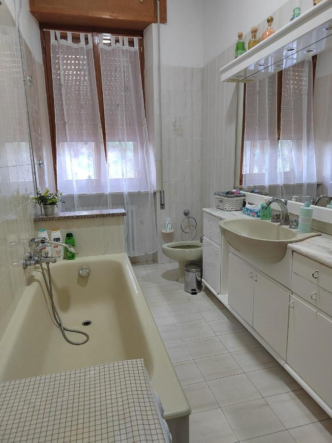 B&B La Finestra Sul Mare 里帕特兰索内 外观 照片