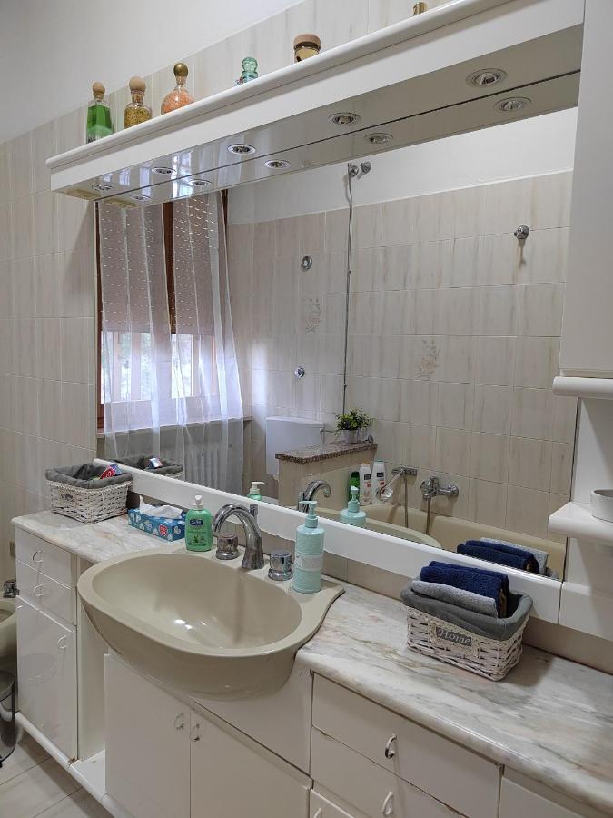 B&B La Finestra Sul Mare 里帕特兰索内 外观 照片