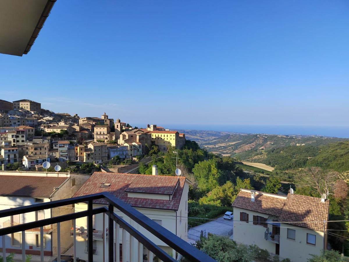 B&B La Finestra Sul Mare 里帕特兰索内 外观 照片