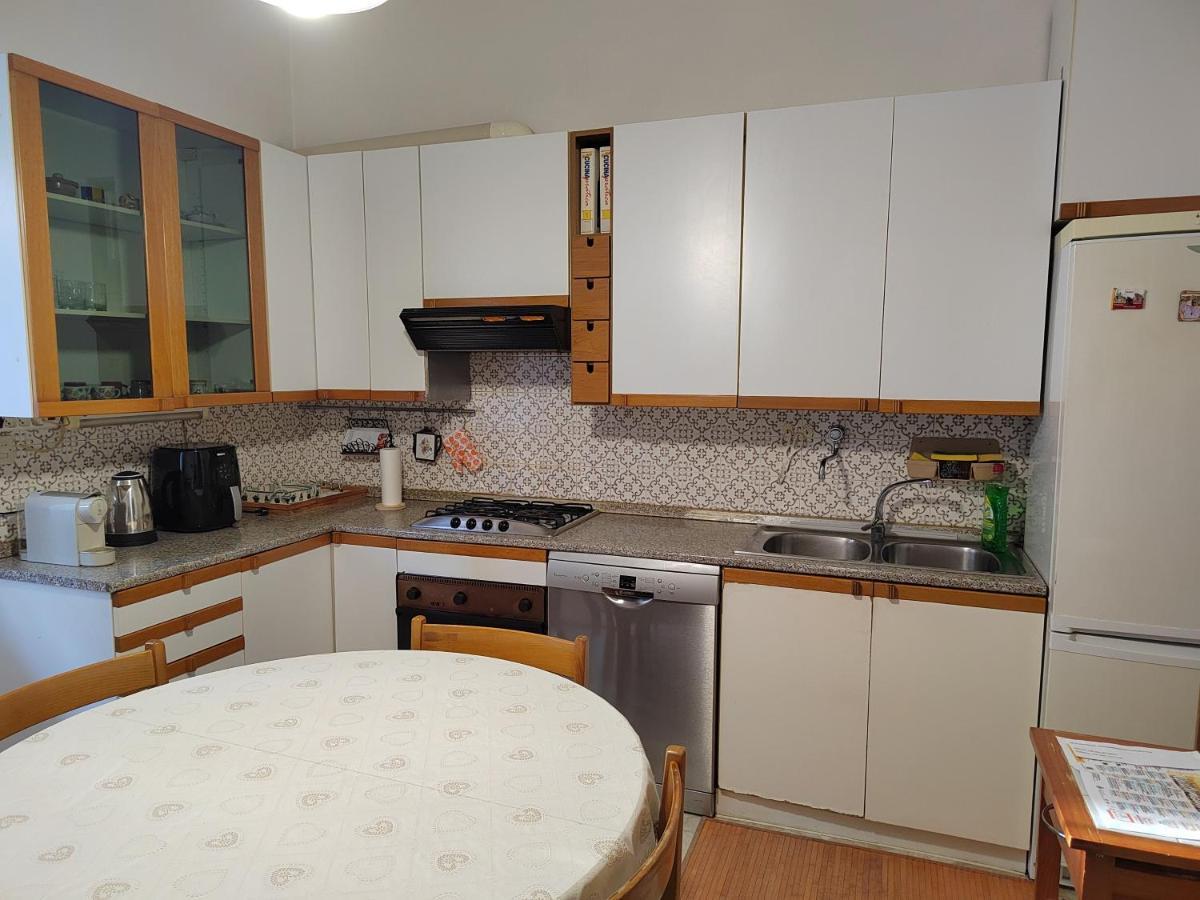 B&B La Finestra Sul Mare 里帕特兰索内 外观 照片