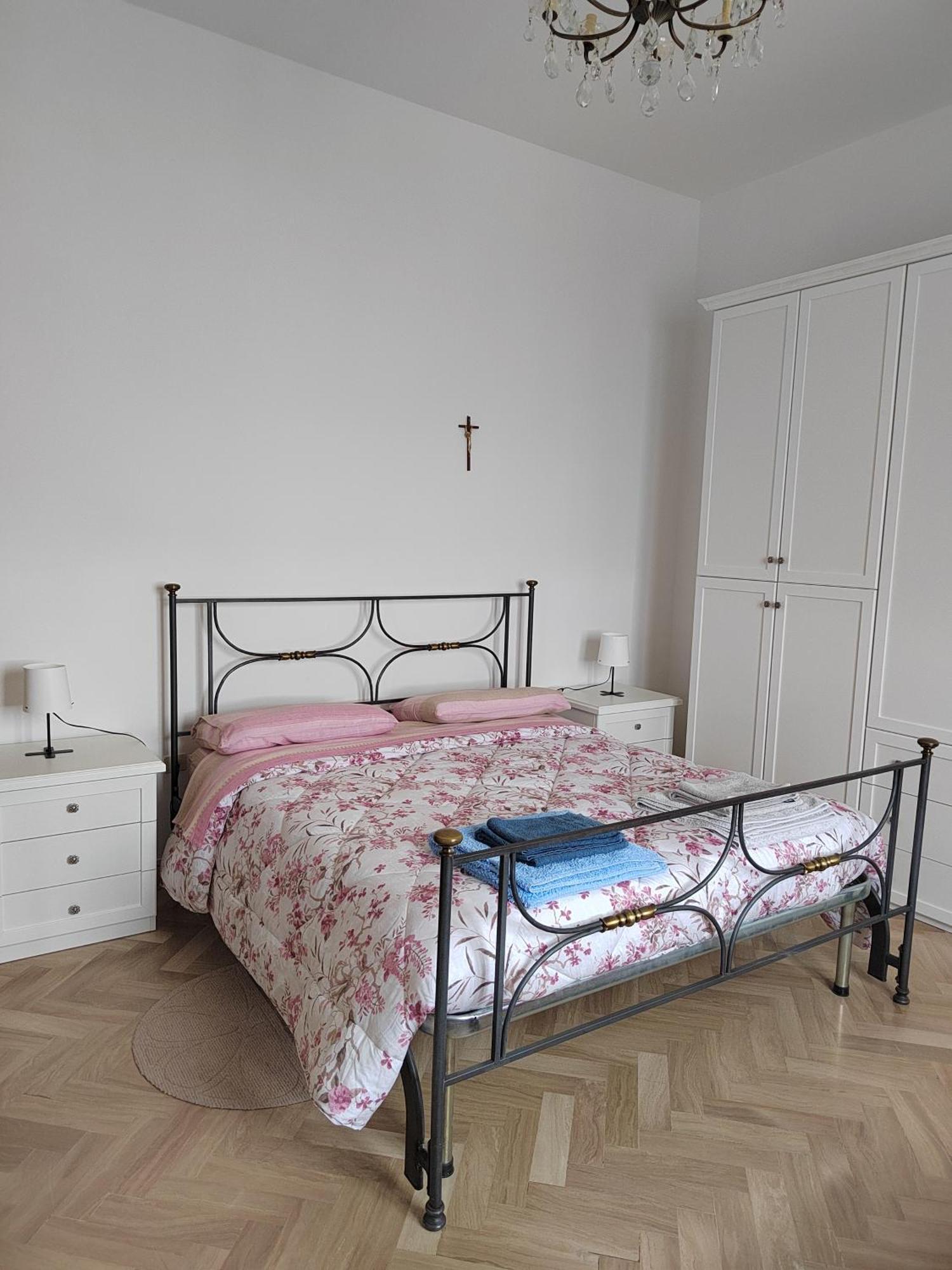 B&B La Finestra Sul Mare 里帕特兰索内 外观 照片